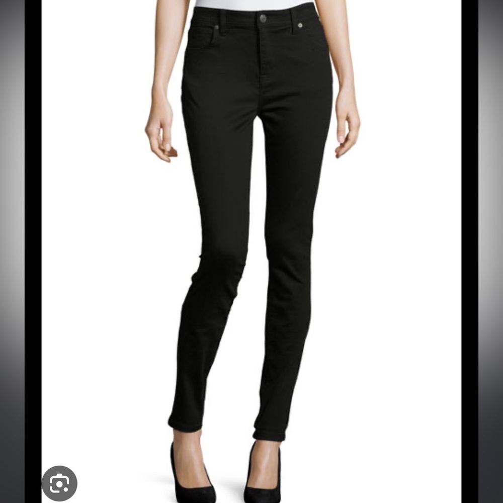 Burberry Skinny Fit Low-Rise Deep Black Jeans Size W29